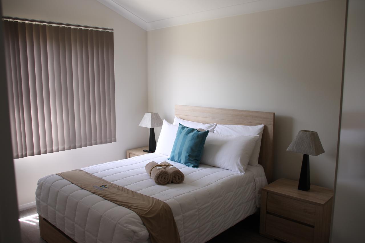 Seaspray Beach Holiday Park Dongara Exterior photo