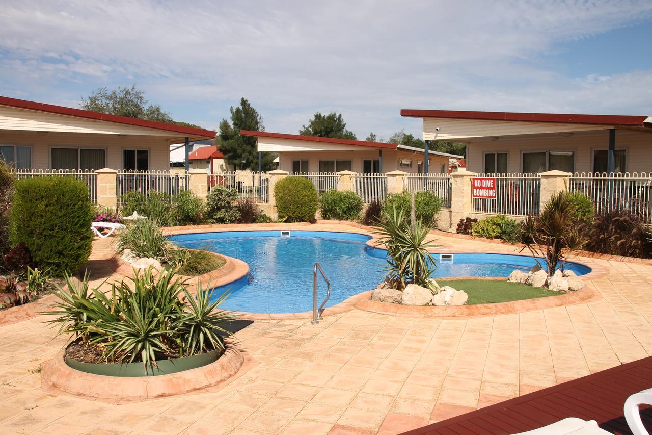 Seaspray Beach Holiday Park Dongara Exterior photo